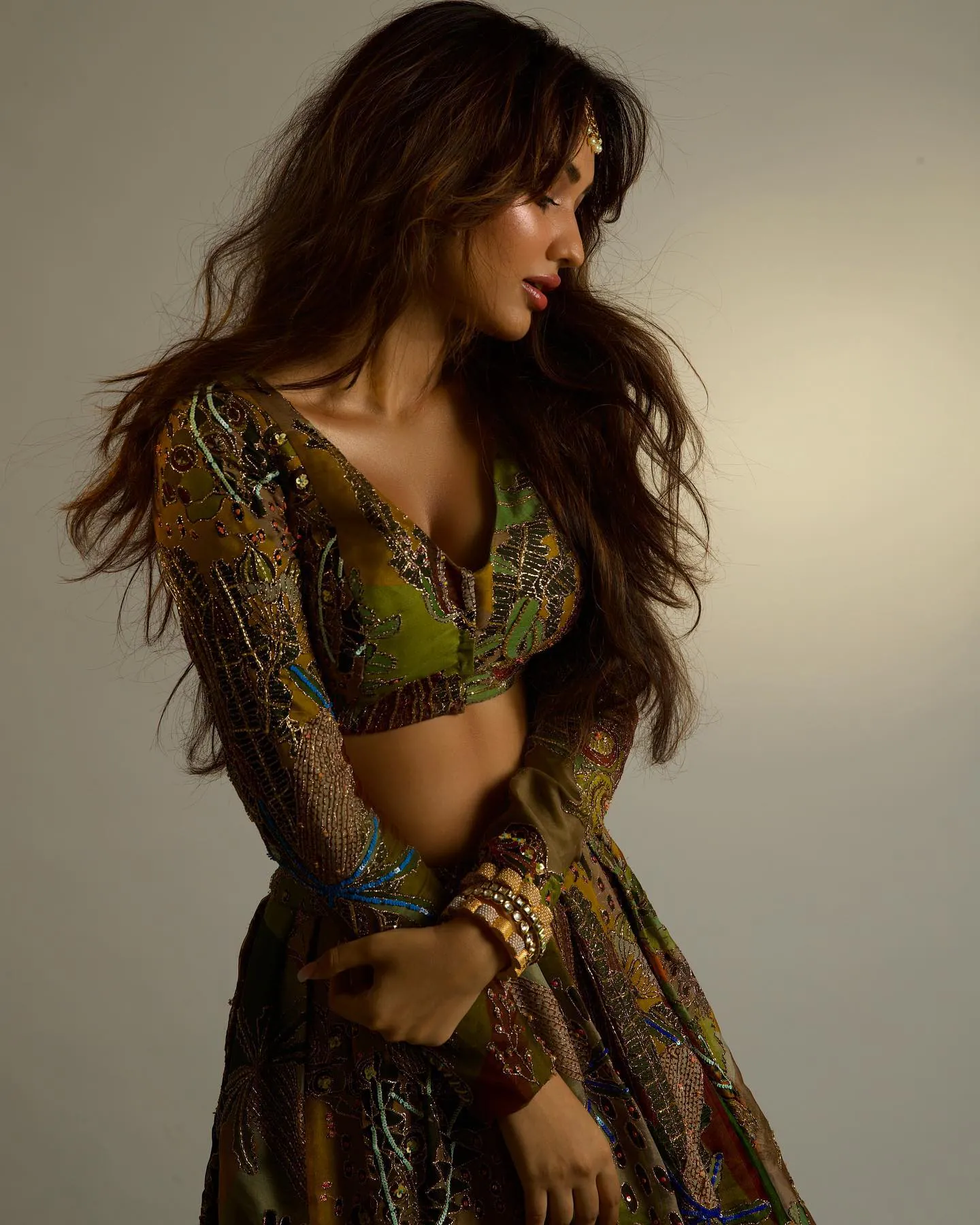 Akanksha Sharma - akanksha-sharma-sexy-9.webp
